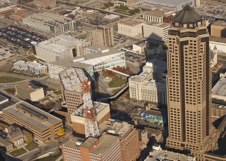 The Building 801 Grand